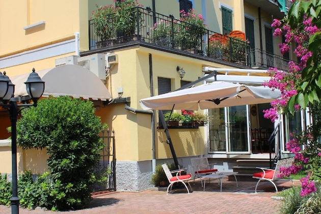Gallery - Charly Hotel