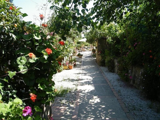Gallery - Hotel Villaggio Tabù