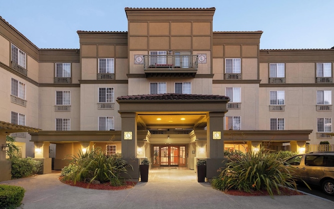 Gallery - Larkspur Landing South San Francisco - An All-Suite Hotel