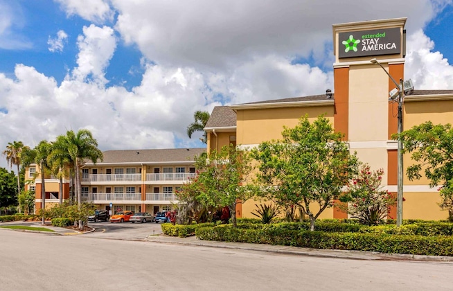 Gallery - Extended Stay America Fort Lauderdale Cypress Creek Andrews Ave.