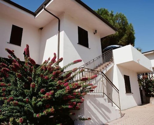 Gallery - Villaggio Hotel Pineta Petto Bianco
