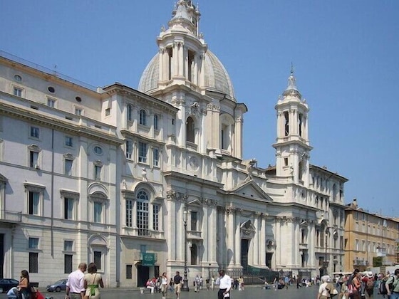 Gallery - Coronari Palace