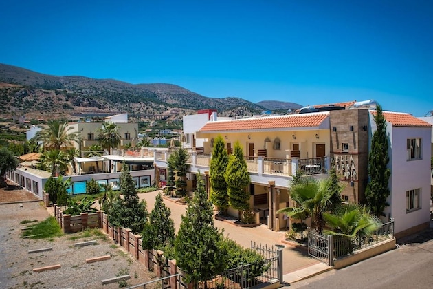 Gallery - Bella Elena Apartments