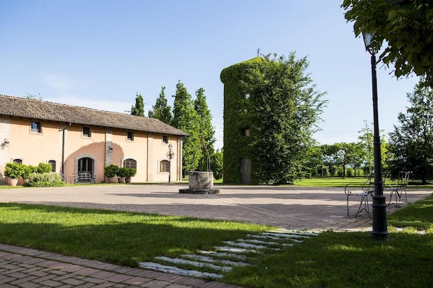 Gallery - Relais Cascina Scottina