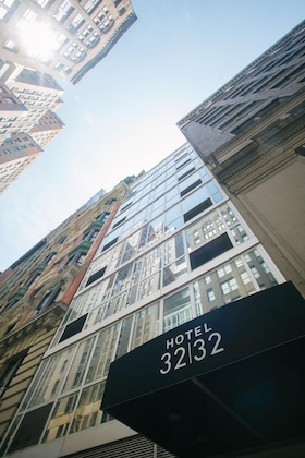 Gallery - Hotel 32 32