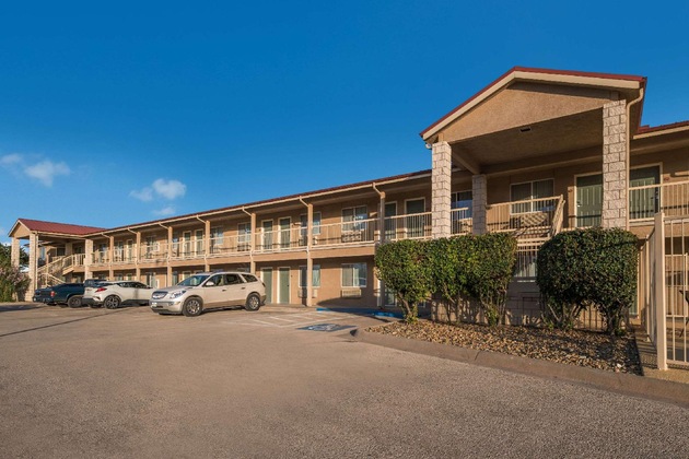 Gallery - Quality Inn