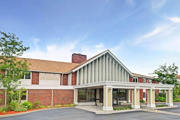 Gallery - Ramada By Wyndham Seekonk Providence Area