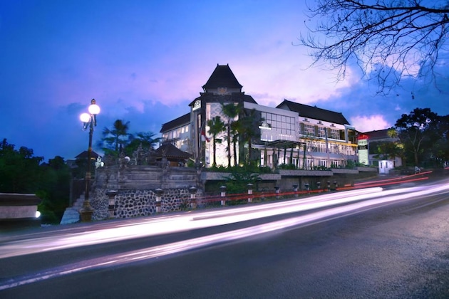 Gallery - Hotel Neo Denpasar By Aston