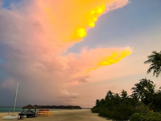 Gallery - Noku Maldives, Vignette Collection, an IHG Hotel