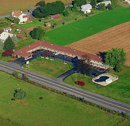 Gallery - Amish Country Motel