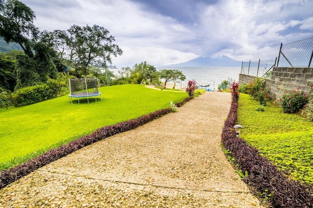 Gallery - Hotel La Riviera De Atitlan