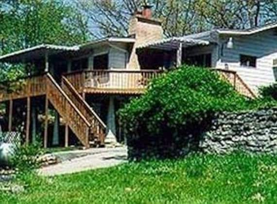 Gallery - Lakeshore Bed And Breakfast