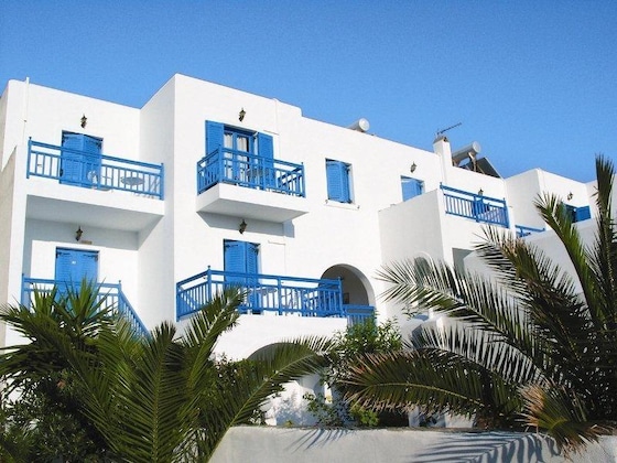 Gallery - Dilino Hotel Studios
