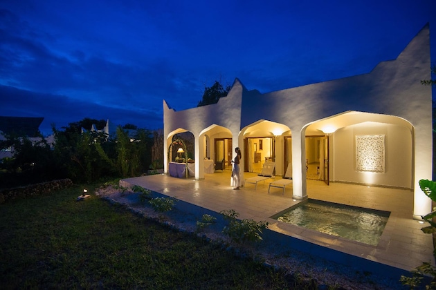 Gallery - Konokono Beach Resort And Isaraya Over Water Villa