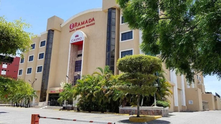 Gallery - Ramada Santo Domingo Princess Hotel