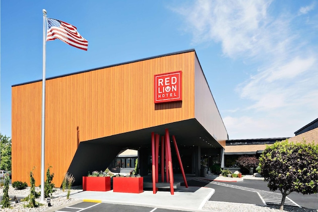 Gallery - Red Lion Hotel Wenatchee