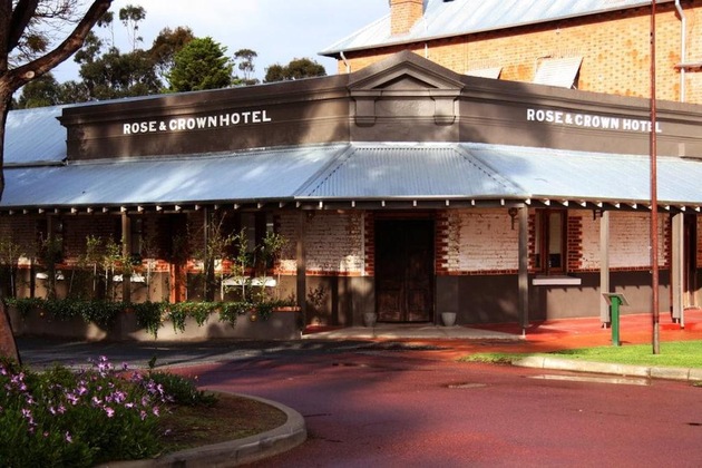 Gallery - Rose & Crown Hotel