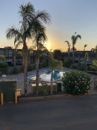 Gallery - Westland Hotel Motel