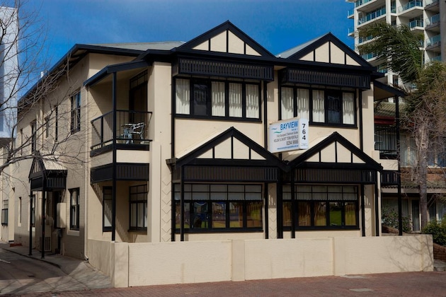Gallery - Bayview Apartments
