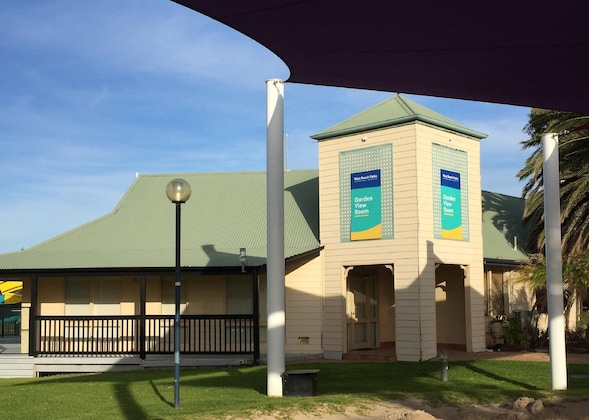 Gallery - The Retreat At West Beach Parks