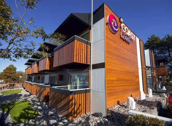 Gallery - Coast Metro Vancouver Hotel