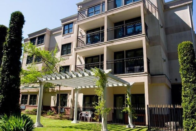 Gallery - The Grand Hotel Nanaimo
