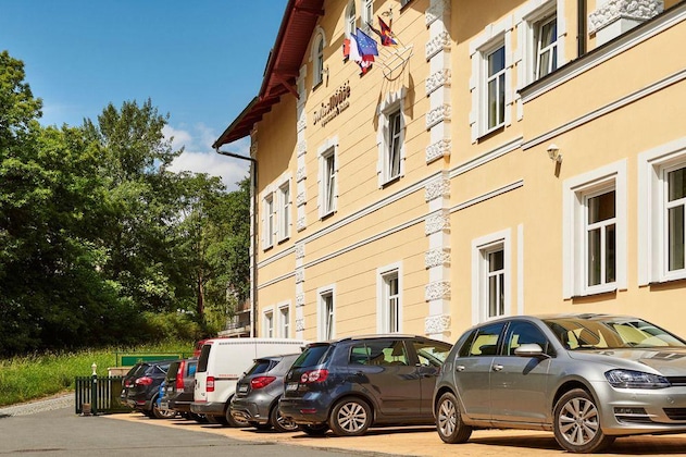 Gallery - Boutique Hotel Swisshouse