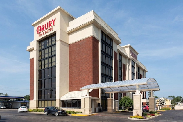 Gallery - Drury Inn Terre Haute
