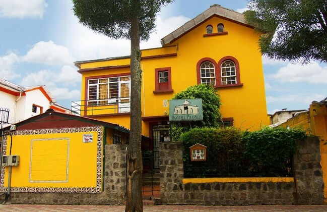 Gallery - Hostal Alcalá