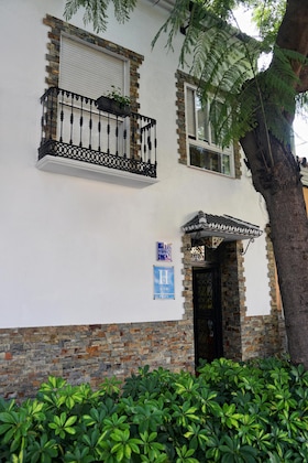 Gallery - Hostal El Nogal