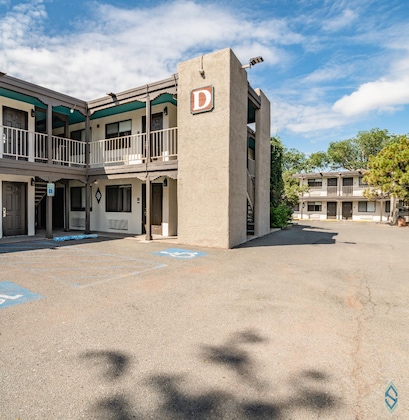 Gallery - The Sage Hotel