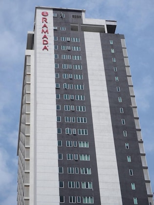 Gallery - Ramada Suites By Wyndham Kuala Lumpur City Centre