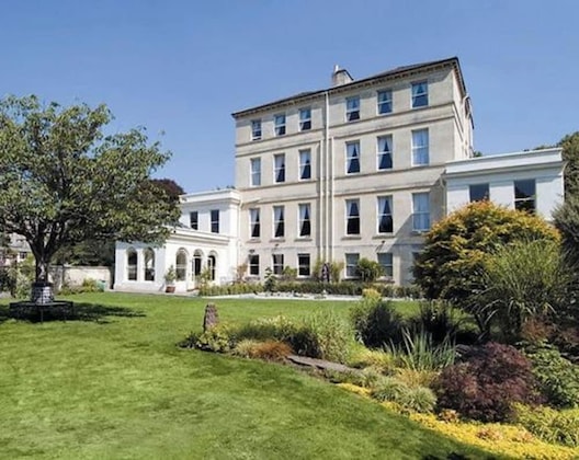 Gallery - The Ayrlington