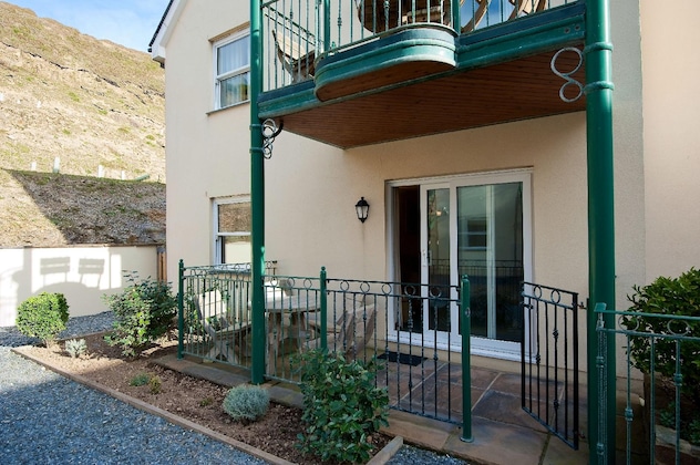 Gallery - Beachcombers Apartments