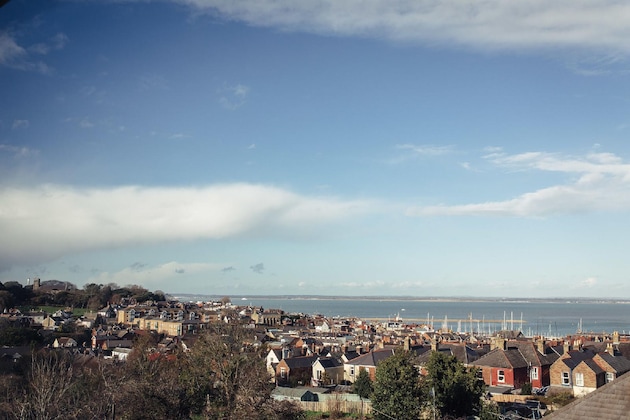 Gallery - The Caledon
