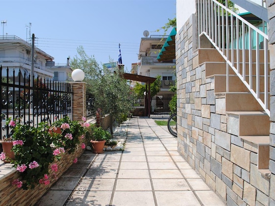 Gallery - Artemis Apartments