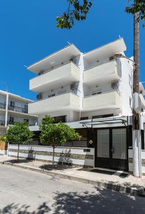 Gallery - Lefka Hotel, Apartments & Studios
