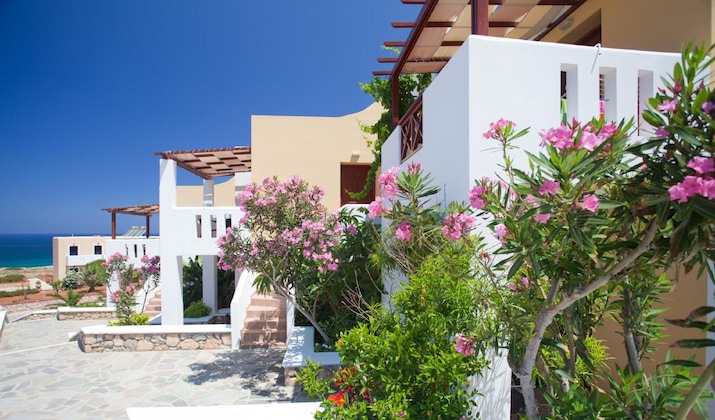 Gallery - Golden Sun Apartments