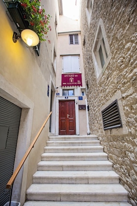 Gallery - Heritage Hotel Antique Split