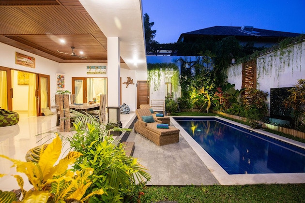 Gallery - Masbro Art Villas