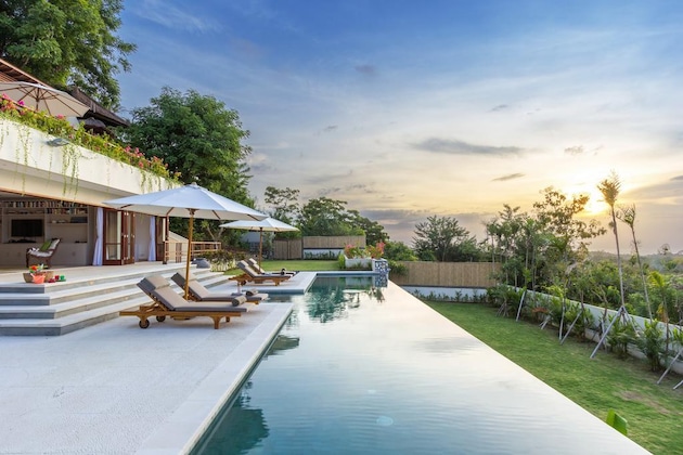 Gallery - Villa Bayu
