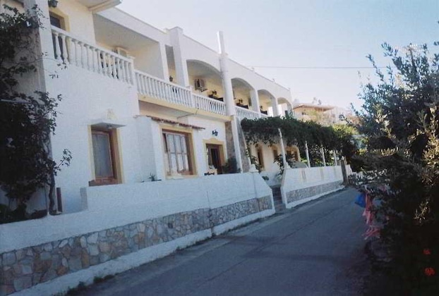 Gallery - Akrogiali Rooms And Studios