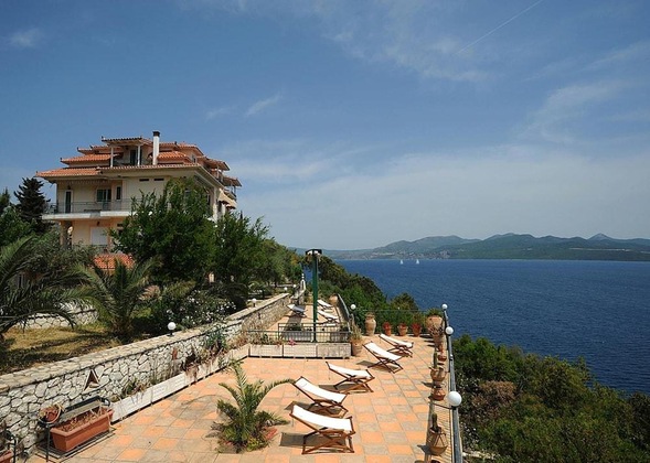 Gallery - Villa Magemenou