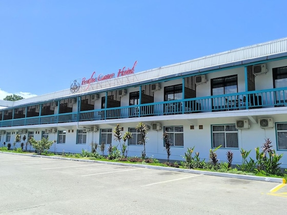 Gallery - Pacific Crown Hotel