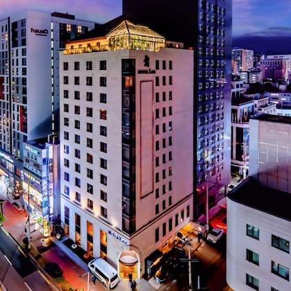 Gallery - Hotel Leo