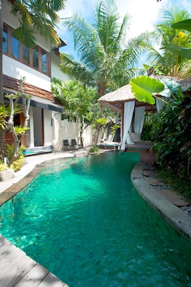 Gallery - The Dipan Resort Petitenget