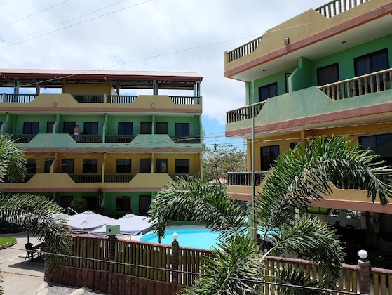 Gallery - Lost Horizon Dive Resort Annex