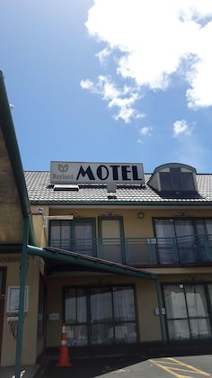 Gallery - Rayland Motel