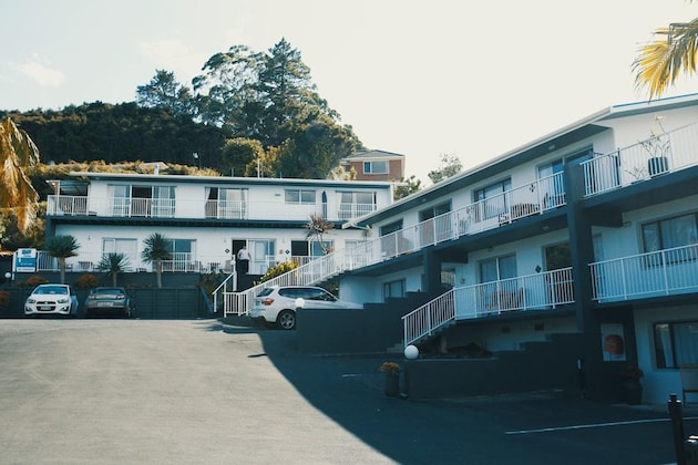 Gallery - Triton Suites Motel