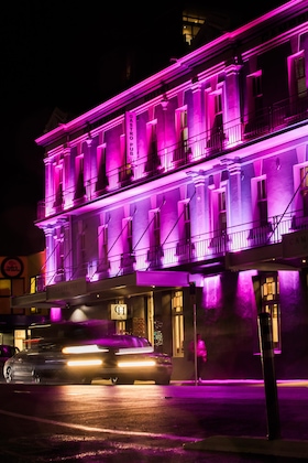 Gallery - The Cambridge Hotel